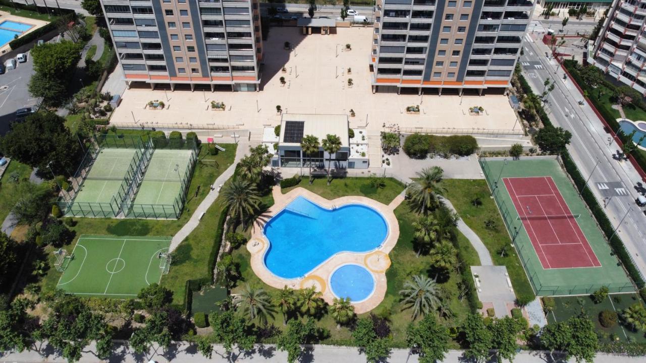 Moderno Y Acogedor- Torres D' Oboe Apartment เบนิดอร์ม ภายนอก รูปภาพ