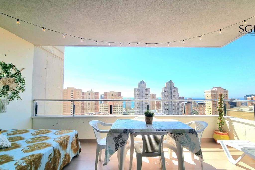 Moderno Y Acogedor- Torres D' Oboe Apartment เบนิดอร์ม ภายนอก รูปภาพ